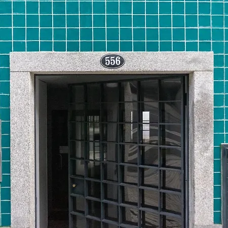 N&n Apartment *